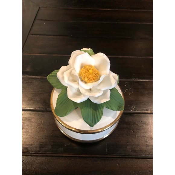 Hummingbird Music Box - Picture 2 of 5